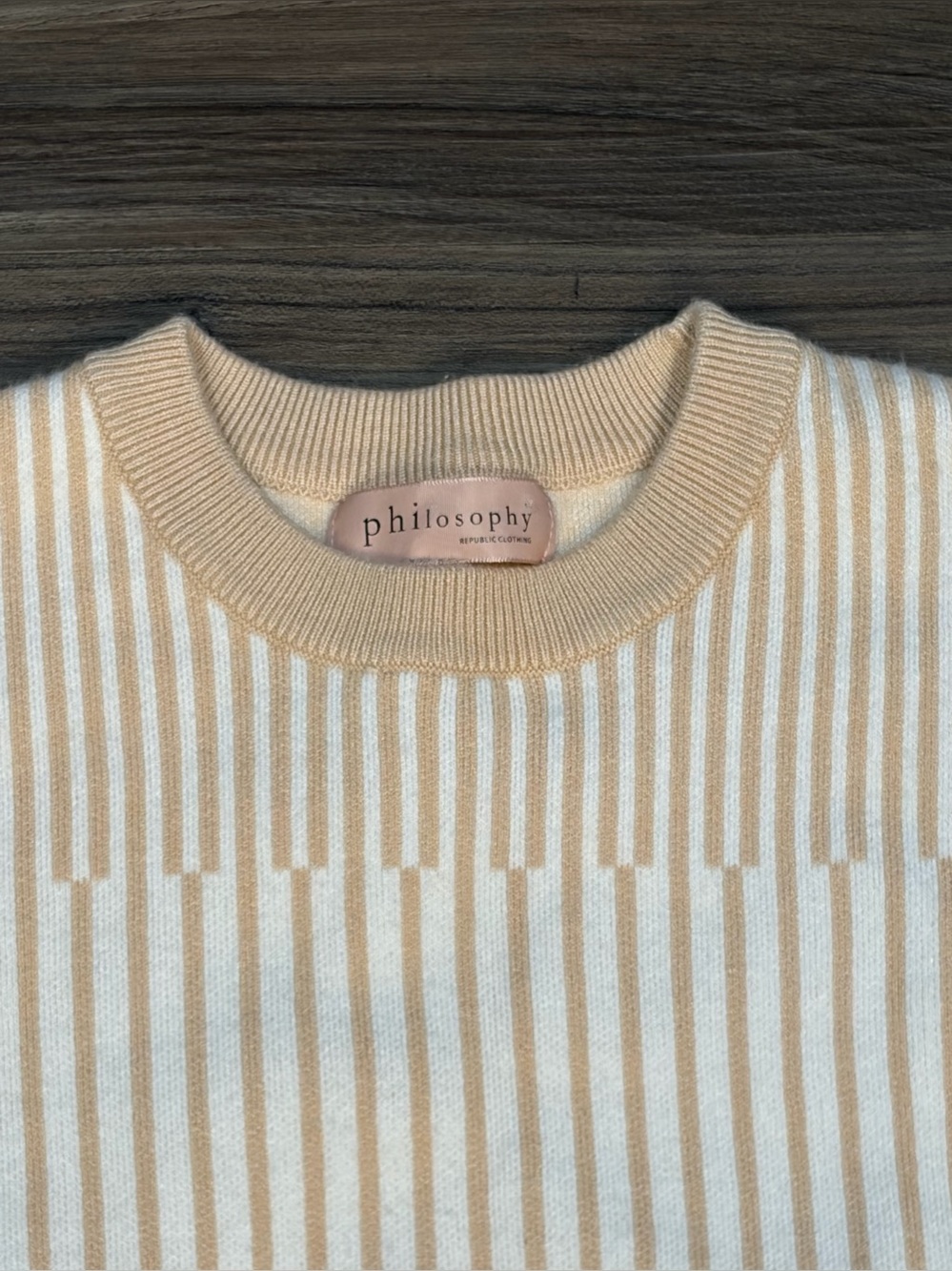 Philosophy Republic Clothing Tan White Striped Oversized Cropped Sweater Sz XS - Picture 4 of 16